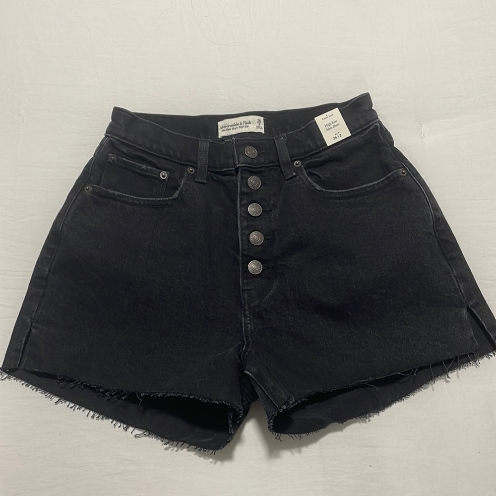 Abercrombie High Rise Mom Short